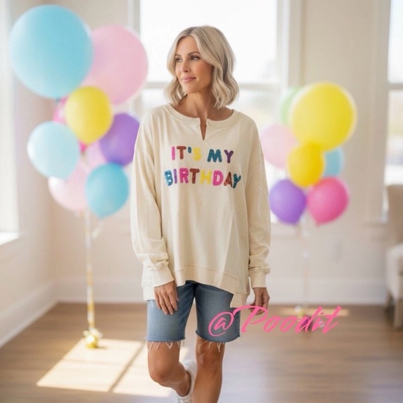 Fantastic Fawn Tops - FANTASTIC FAWN It’s my birthday oversized top S M L